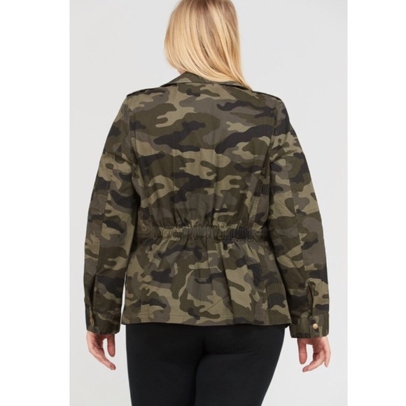 Camouflage Plus Size Jacket - Picture 5 of 5